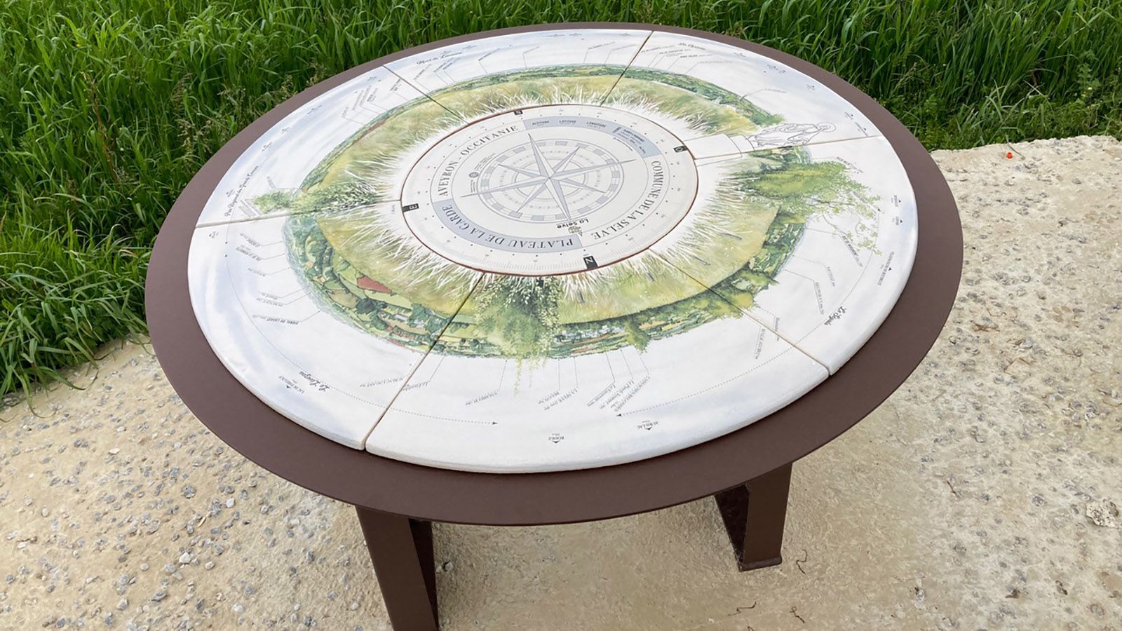 ST-ANDRE-DE-CUBZAC-TABLE-ORIENTATION2